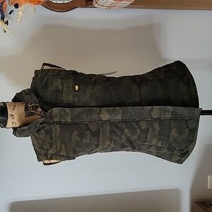 Womens Caterpillar Vest